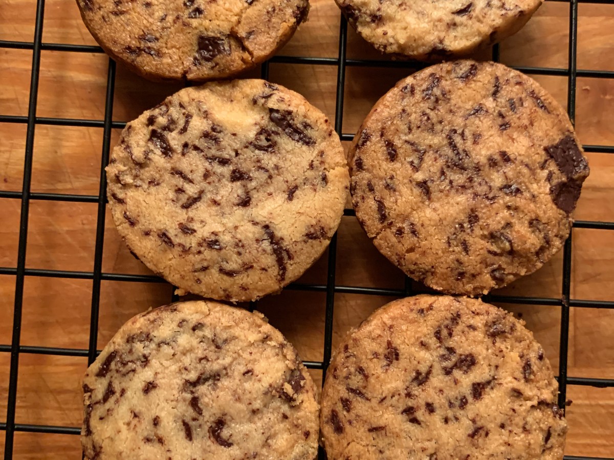 Salted Chocolate Chunk Almond&nbsp;Shortbread